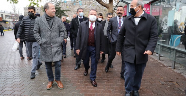 Başkan Böcek’e Kayserililer Yoğun  İlgi Gösterdi