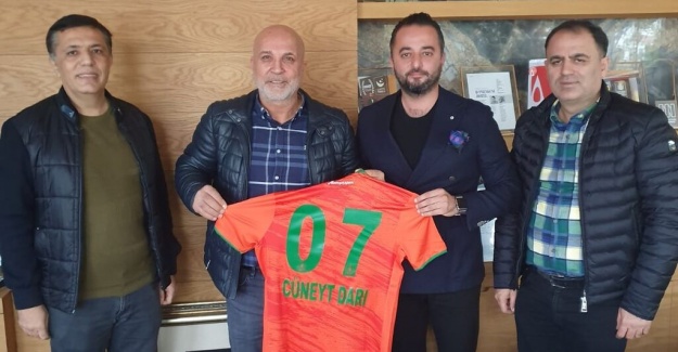 Giresunspor deplasmanı sponsoru Cüneyt Darı oldu