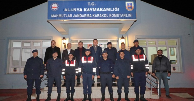 Kaymakam Ürkmezer Yılbaşı Gecesi Görev Yapanları Yalnız Bırakmadı