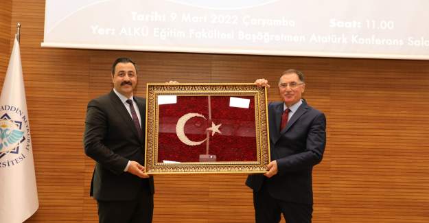 ALKÜ’de “Ombudsmanlık Ve Türkiye’nin 2023 Hedefleri” Konuşuldu