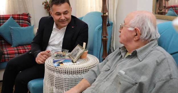 Başkan Yücel'den Yaşlılar Haftası Ziyareti