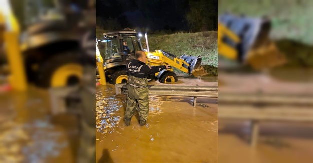 Büyükşehir Geceyi Teyakkuzda Geçirdi