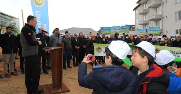 Kaymakam Ürkmezer Fidan Dikimi Programına Katıldı