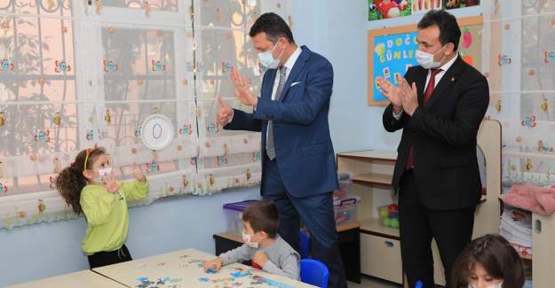 Kaymakam Ürkmezer Zübeyde Hanım Anaokulunu Ziyaret Etti
