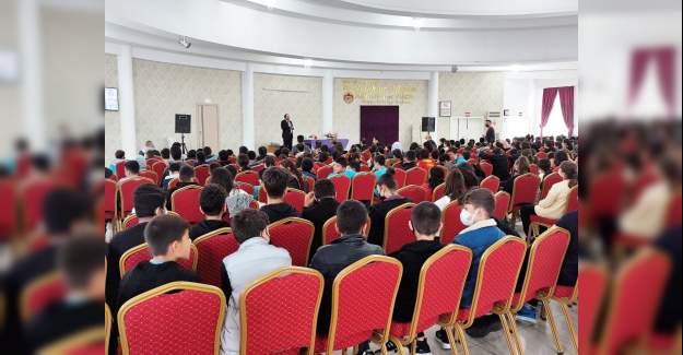 Müftü İlhan Şehit Ahmet Günoğmuş Ortaokulu Öğrencileriyle Buluştu