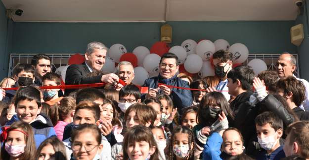 Tütüncü, Öğrencilerle Bilimin Işığında Buluştu