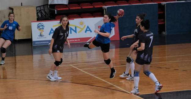 Kadınlar 1.Lig Play-Off Müsabakaları Başladı