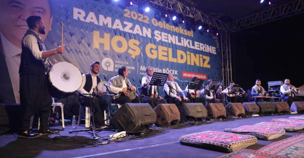 Ramazan Etkinliklerinde Sıra Gecesi