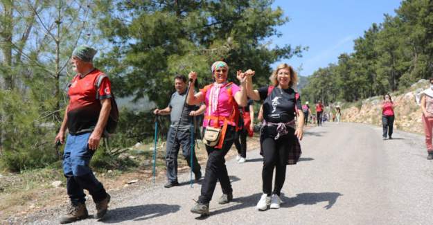 Yeşilçam Yolunda Doğa Yürüyüşü Düzenlendi
