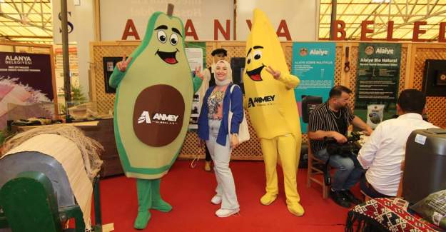 Alanya Belediyesi'nin Tescilli Projesi "Muz Lifi" 13. Tarım Fuarında