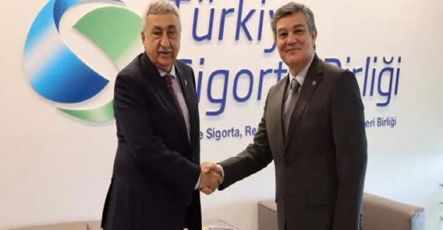 "Kendini Geliştirmek İsteyen Esnaf Eğitime Koşmalı"