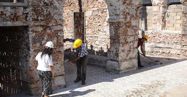 Büyükşehir, Antalya’nın Tarihine Sahip Çıkıyor