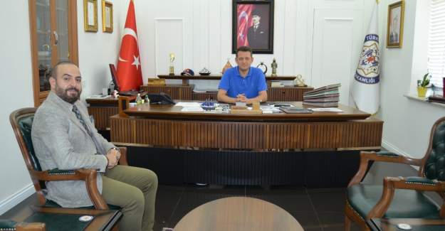 Başhekim Karahan Kaymakam Ürkmezer'i Ziyaret Etti
