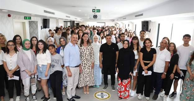 Fahri Gürses Etüd ve Destek Eğitim Kursu Öğrencilerinden Büyük Başarı Başkan Yücel; "Gururluyuz, Mutluyuz"