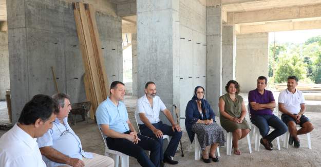Kaymakam Ürkmezer Yapımına Başlanan Müvedded Babaoğlu Ortaokulu'na Ziyarette Bulundu