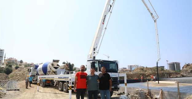 Mahmutlar Kültür Merkezi'nde İlk Beton Döküldü