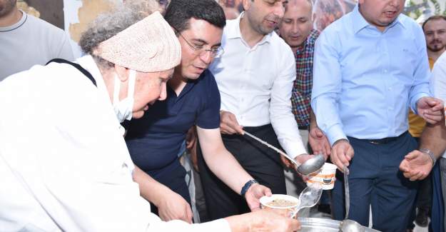 Tütüncü, Korkuteli Aşure Buluşmasında