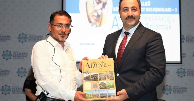 Alkü Ünlü Şair Abdurrahim Karakoç'u Andı