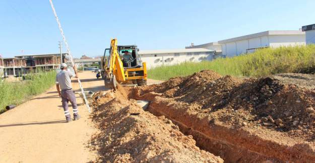 Büyükşehir’den Manavgat’ta Kanalizasyon İmalatı