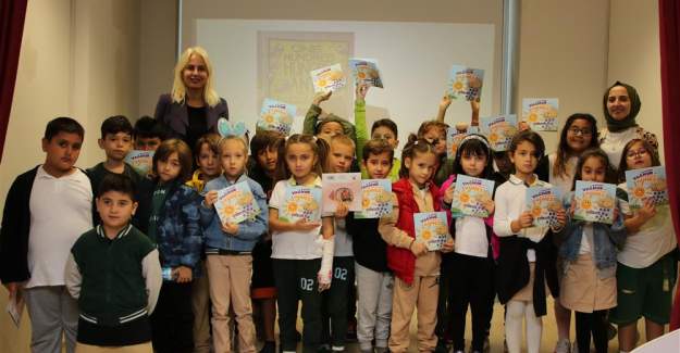 Hacıkura Kütüphanesi'nden Dünya Çocuk Kitapları Haftası Etkinliği