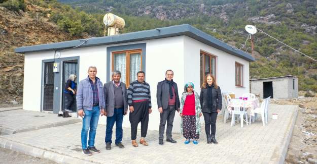 Yıldız Ailesi Yeni Evine Kavuştu