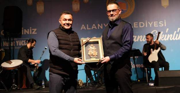 Alanya Belediyesi Ramazan Meydanı Şair İbrahim Sadri'yi Ağırladı