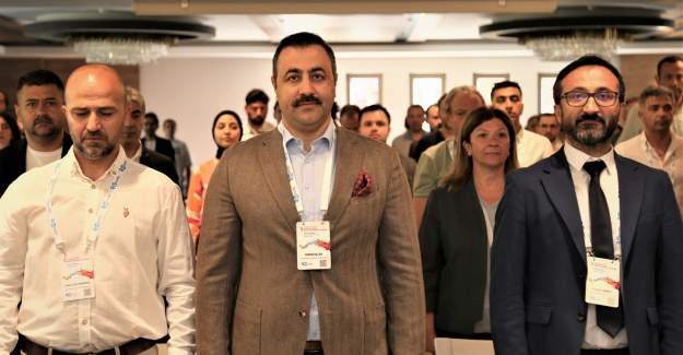 4. Uluslararası Rekreasyon ve Spor Yönetimi Kongresi'nde Alkü Rüzgarı