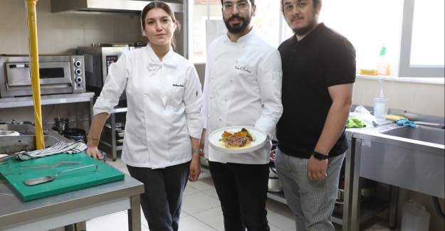 Ünlü Şefler Alkü'de