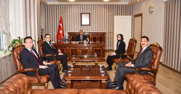 Vali Yazıcı, Kaymakam Adaylarını Kabul Etti