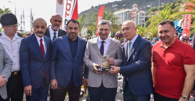 58. Cumhurbaşkanlığı Türkiye Bisiklet Turu Alanya Startıyla Başladı