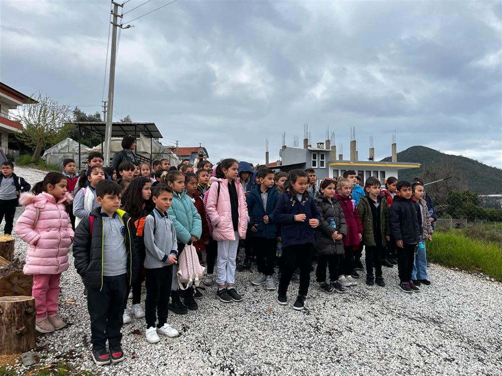 Değirmendere İlkokulu Alanya Belediyesi Güneş Enerji Santraline Teknik Gezi Gerçekleştirdi