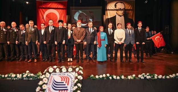 İstiklal Marşı, Türk Milletinin Özgürlük Mücadelesinin Ebedi Destanıdır