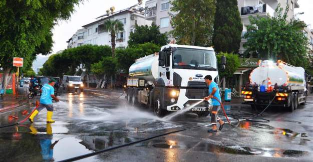 Alanya Belediyesi'nden  Adım Adım Temizlik