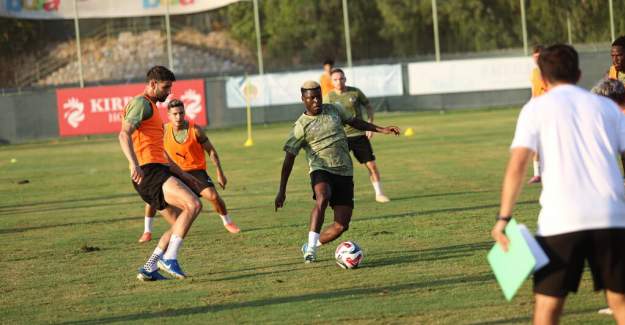 Alanyaspor Hazırlık Maçında Berabere Kaldı