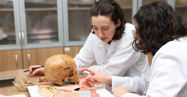 Anatomi Haftası’nda ALKÜ’den Anlamlı Çağrı: "Beden Bağışı Binlerce Hayat Kurtarır"