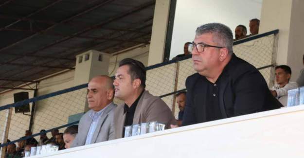 Kaymakam Öztürk’ten Alanya 1221 Futbol Takımına Destek