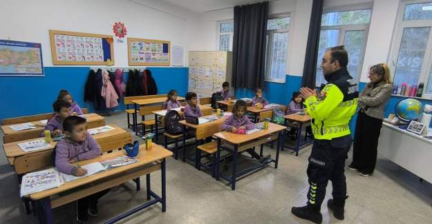 Jandarmadan Öğrencilere Trafik Eğitimi