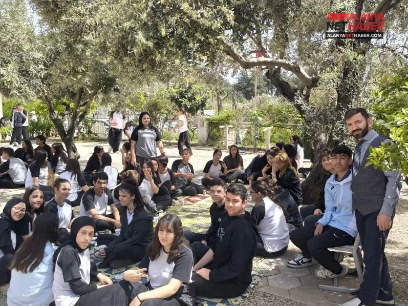 Alanya Müftülüğünden Gençlere Maneviyat Ve Spor