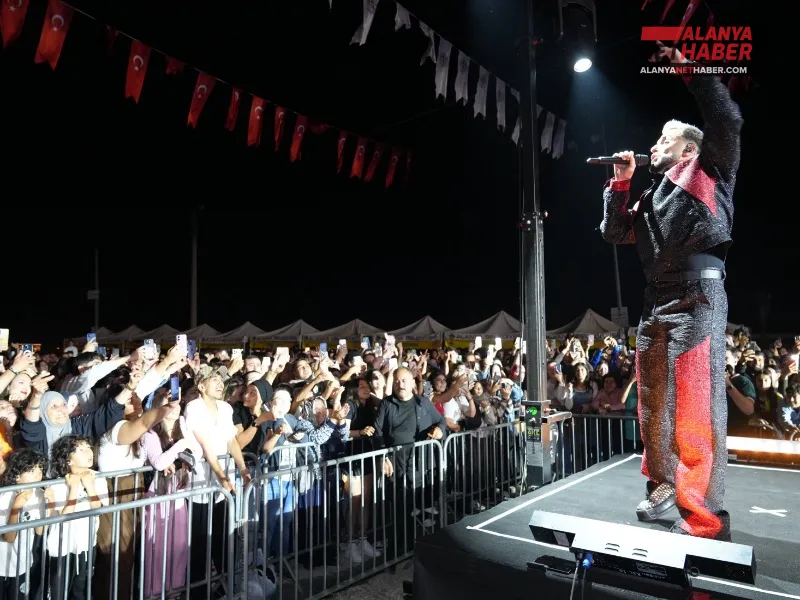 Alanya'da Çocukların Bayram Neşesi Sefo'yla Taçlandı