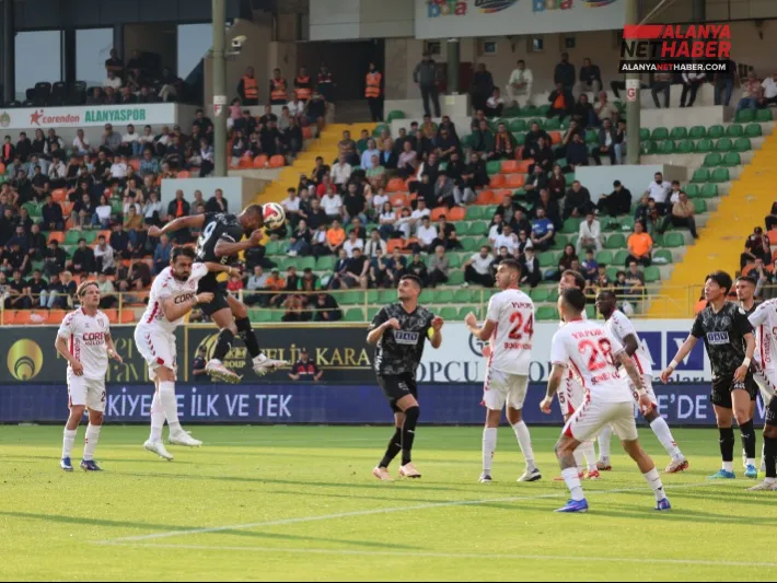 Alanyaspor'un Uzatmalardaki Direnişi Puan İçin Yetmedi