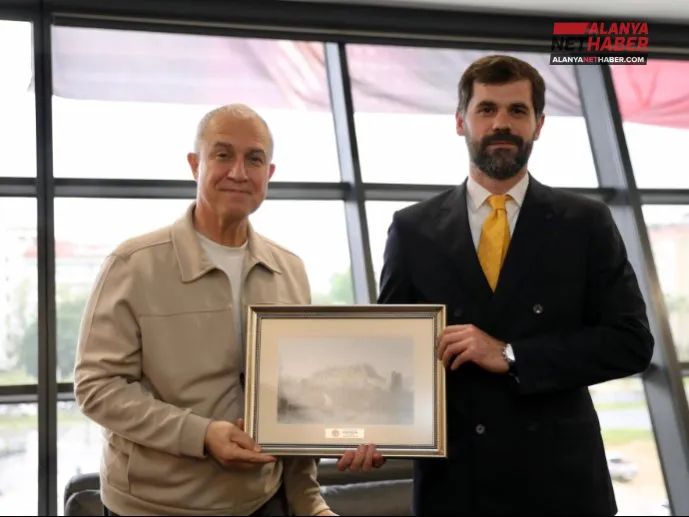 Başkan Özçelik Ve Ukraynalı Başkonsolos Arasında İş Birliği Mesaisi