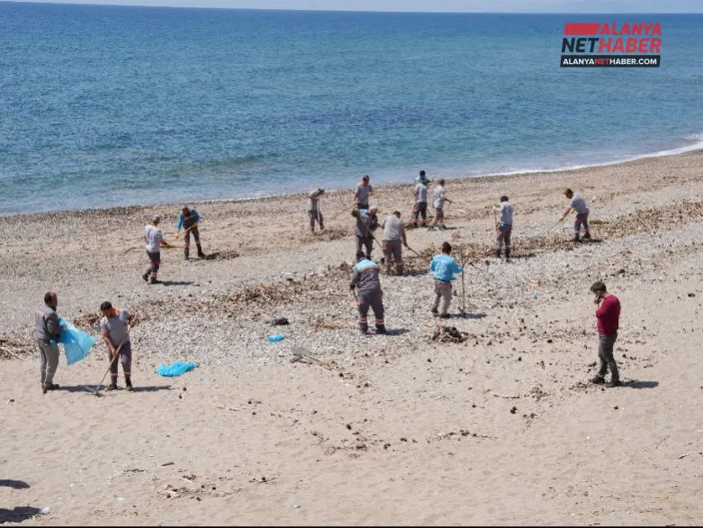 Demirtaş Sahili Gönüllü Ellere Emanet