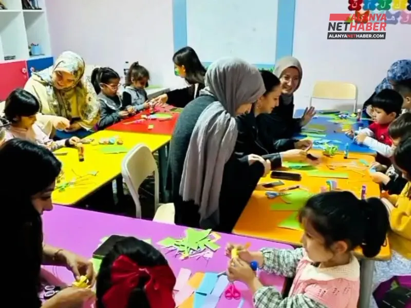 KYK Gençleri Miniklerin Gönlüne Taht Kurdu