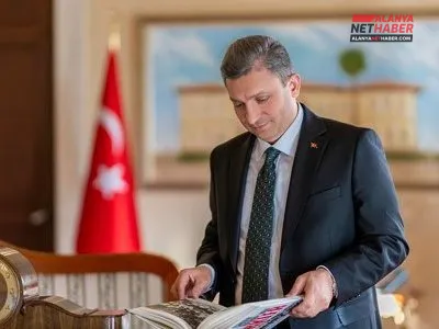 Vali Şahin’den Bağımsızlık Ve Gelecek Vurgusu