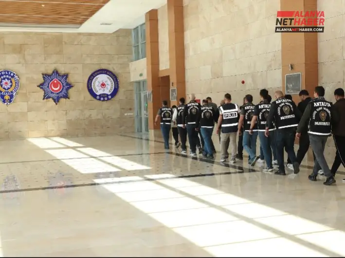 Antalya Polisi Suçlulara Göz Açtırmadı