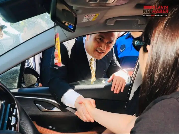 Bayram Trafiğinde Kaymakam Öztürk Sürücülerin Yanındaydı