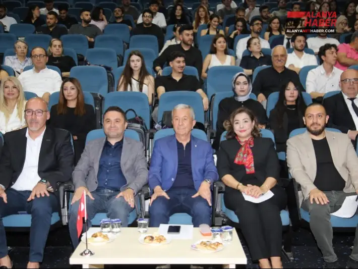رواد المستقبل يتسلمون جوائزهم في ألانيا