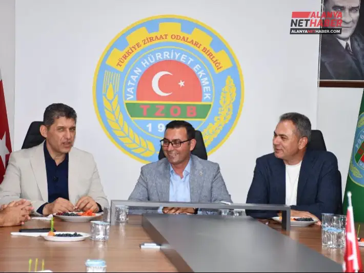 AK Parti Heyetinden Alanya Çiftçisine Destek Ziyareti