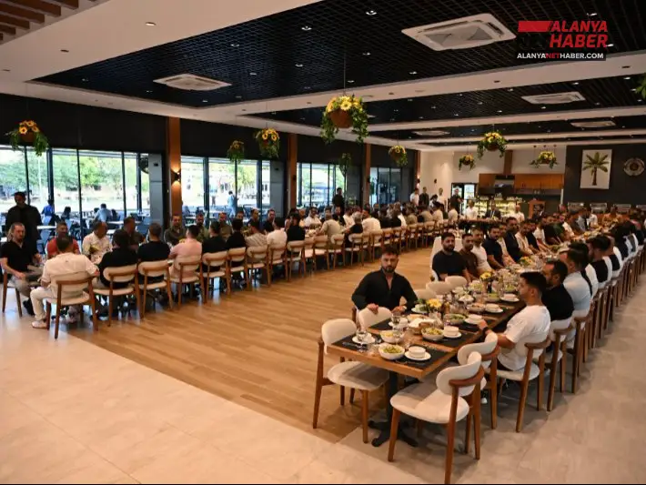 Emniyet Teşkilatı Narkotik Personeliyle Yemekte Buluştu