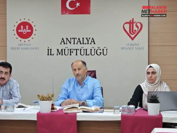 Geleceğin Hafızlarında Belge Heyecanı Antalya'da Başladı